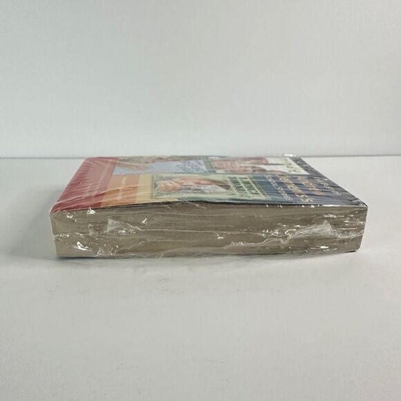 The Best of Andrew Clements’s School Stories Frindle-The Report Card-Lunch Money - Picture 7 of 8